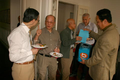 2006-04-09_Dejeuner-retrouvaille_086